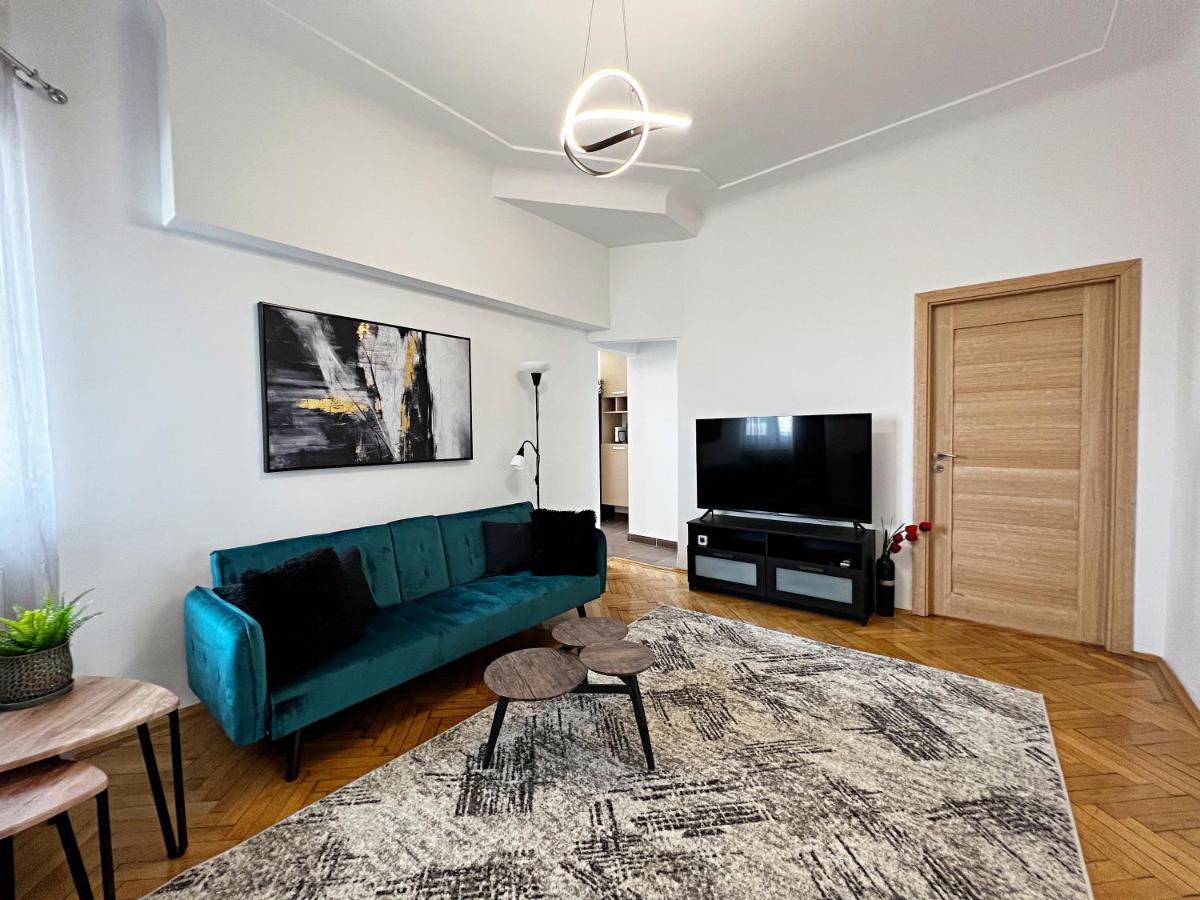 View - Luxury - Sanador Victoriei Appartamento *